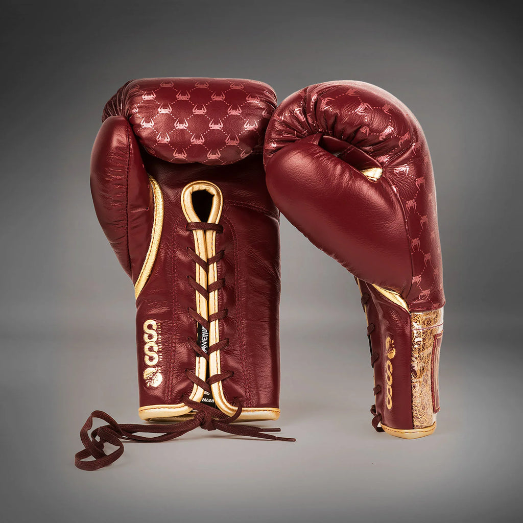 Guantes de boxeo con cordones Venum Coco Monogram Pro (Rojo granate)