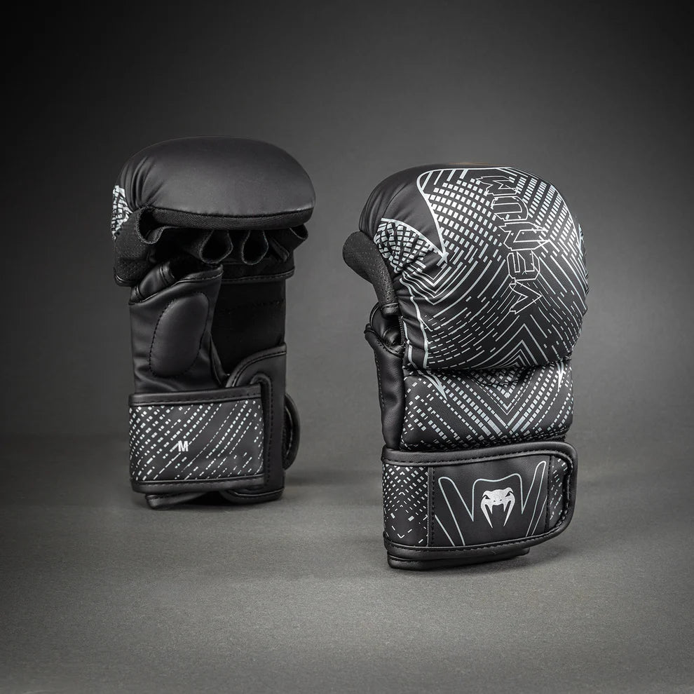 Guantes de boxeo Venum Midnight Fury