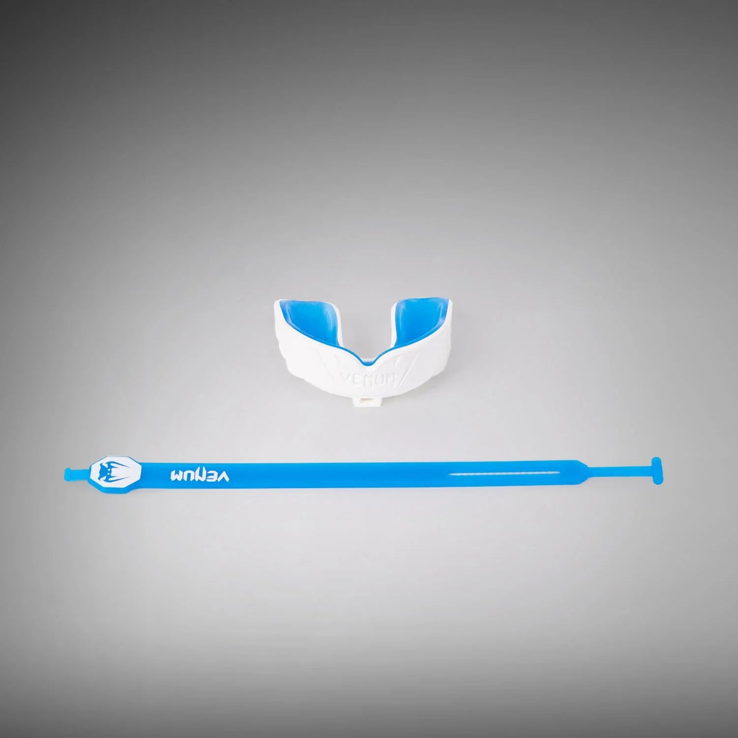 Protector Bucal Venum Challenger con/sin Correa (Blanco/Azul)