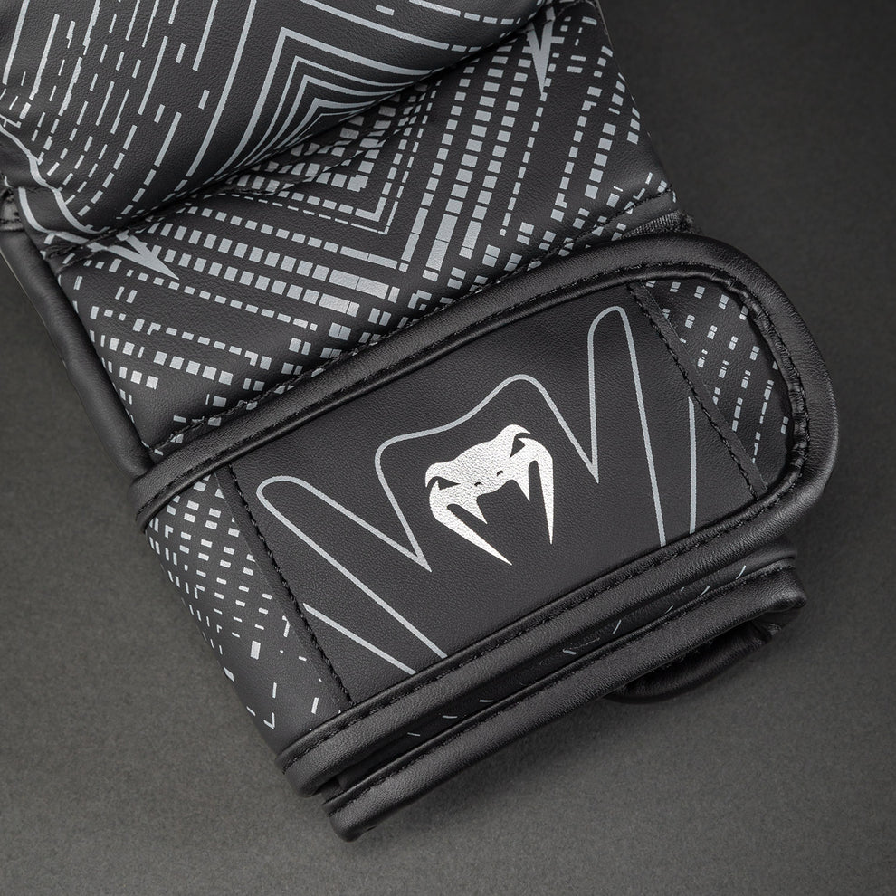 Guantes de boxeo Venum Midnight Fury