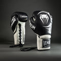 Guantes de boxeo profesionales con cordones Venum Giant 2.0 Mike Tyson